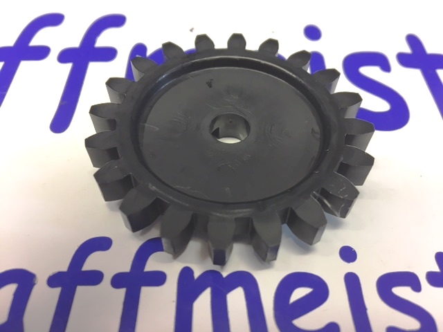 100212 - 80038001000 Plastic Oil Pump Gear 2004-2008